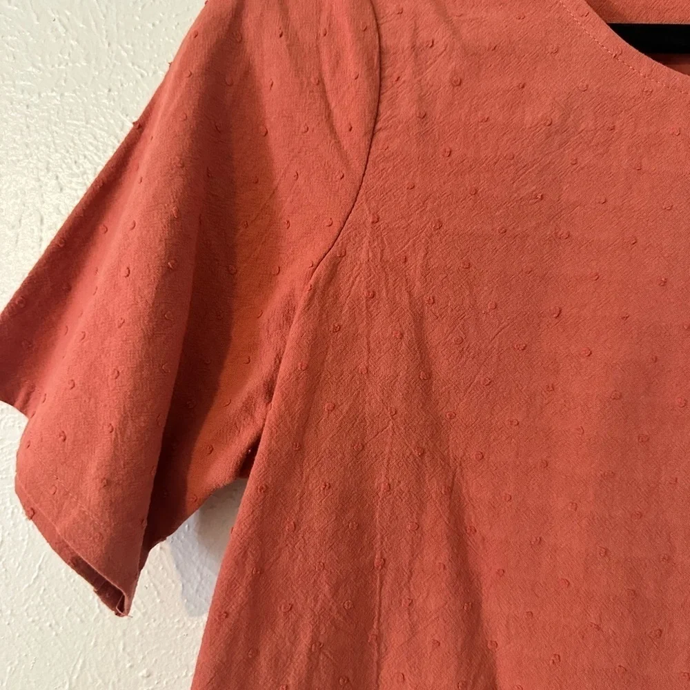 🌟SALE🌟 roolee salmon polka dot short sleeve​​​​​ - Picture 6 of 9